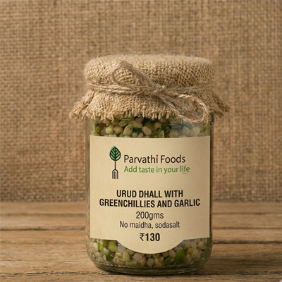 Urud dhall with greenchillies and garlic